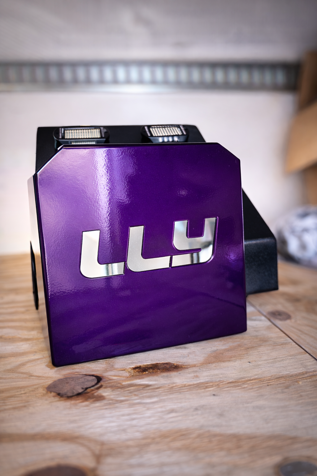 99 to 07.5 Chevy Silverado/Sierra Fuse Box Cover